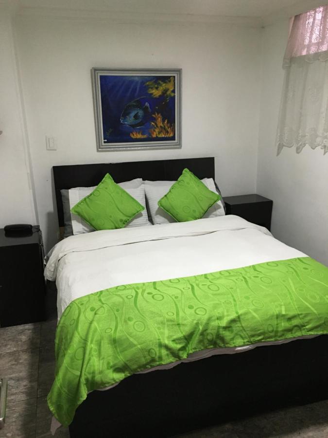 Hotel Fenix Real Bogota Bagian luar foto