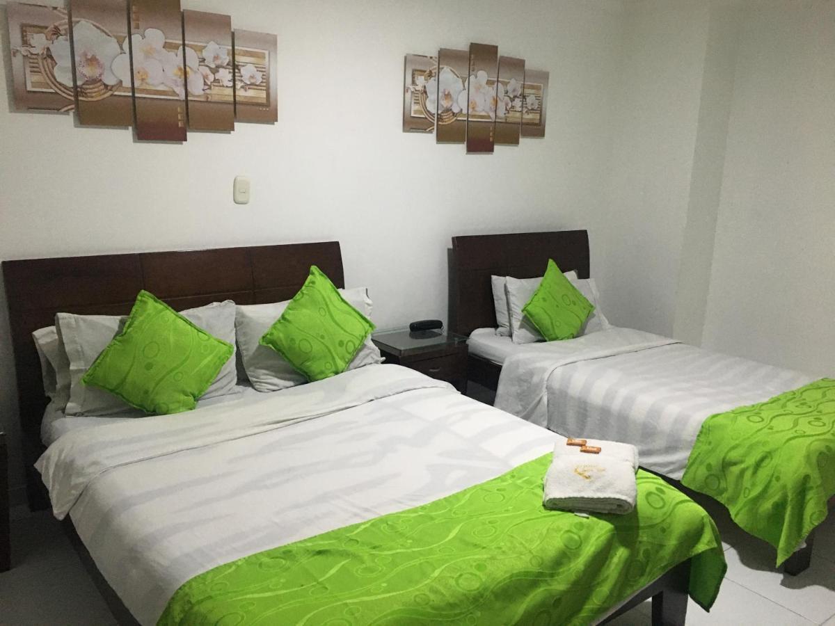 Hotel Fenix Real Bogota Bagian luar foto