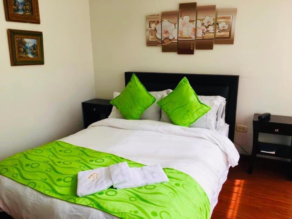 Hotel Fenix Real Bogota Bagian luar foto